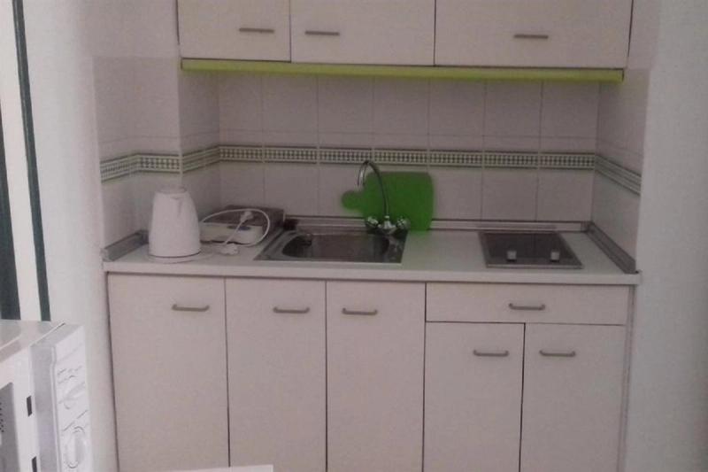 Apartamentos Mediterraneos - Image 2
