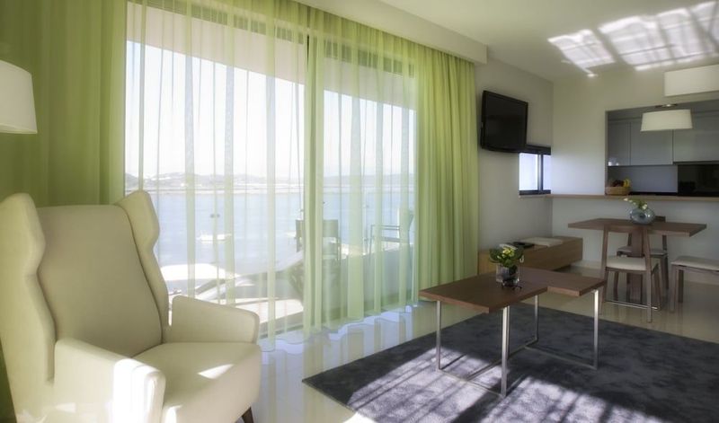 Agua Hotels Riverside - Image 8