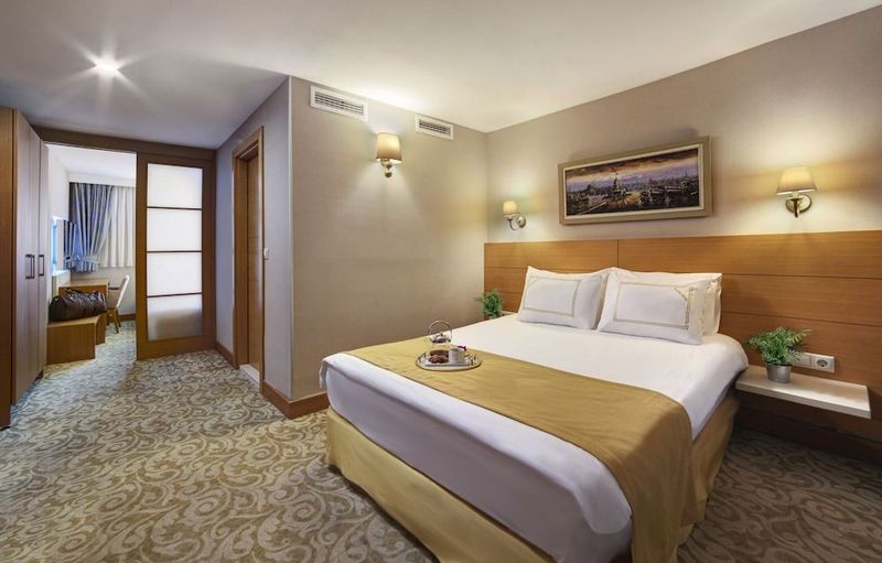 Almina Hotel - Image 5