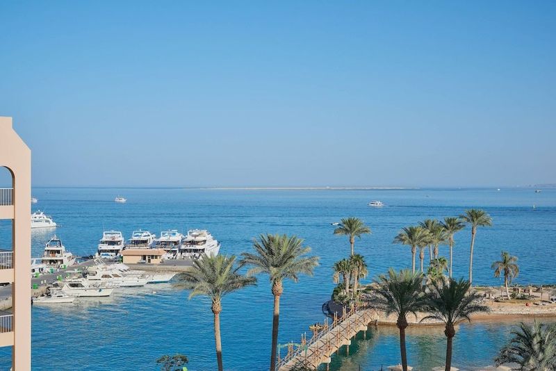Hurghada Marriott Beach Resort - Image 10