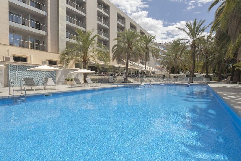 Hotel Cosmopolitan - Image 10