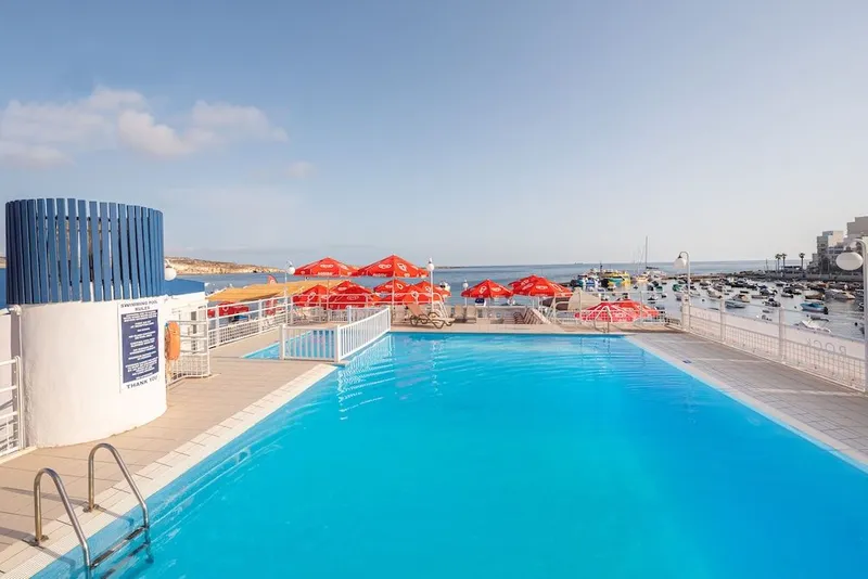 Gillieru Hotel