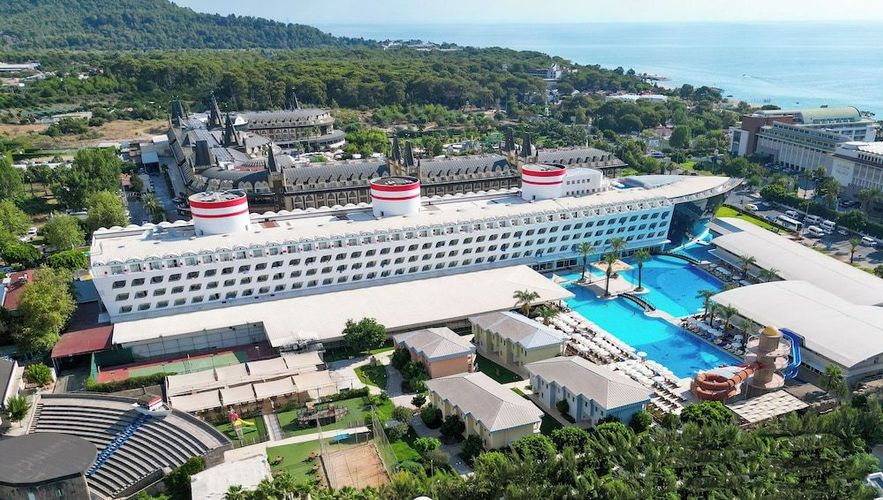 Stemning fra restauranten på Transatlantik Hotel & Spa