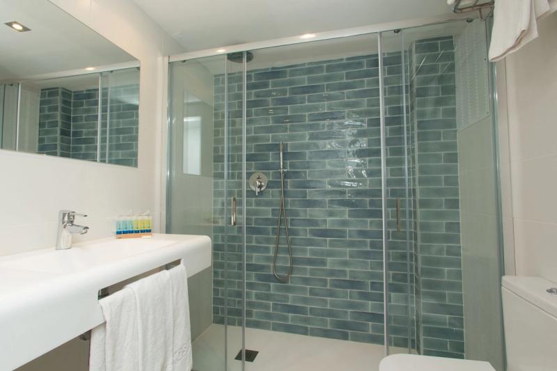 Hotel Pinos Playa - Image 4