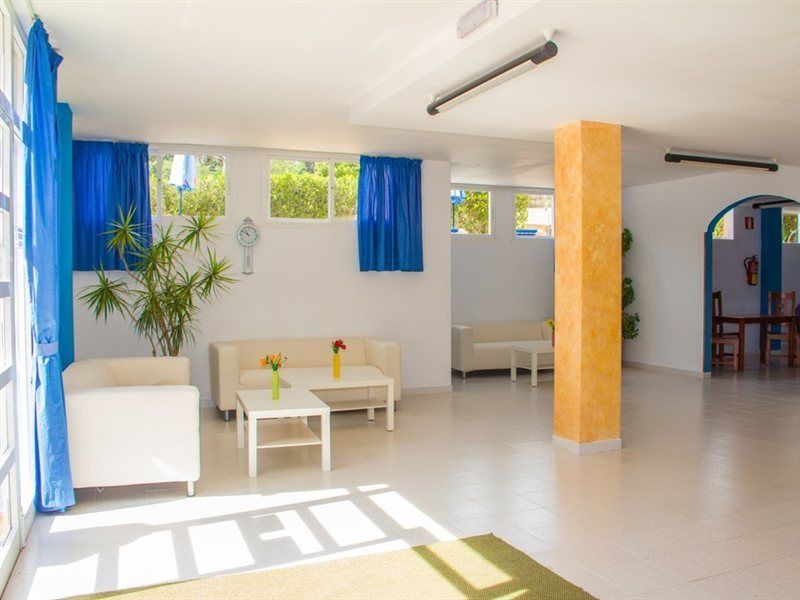 Universal Apartamentos Laguna Garden - Image 10