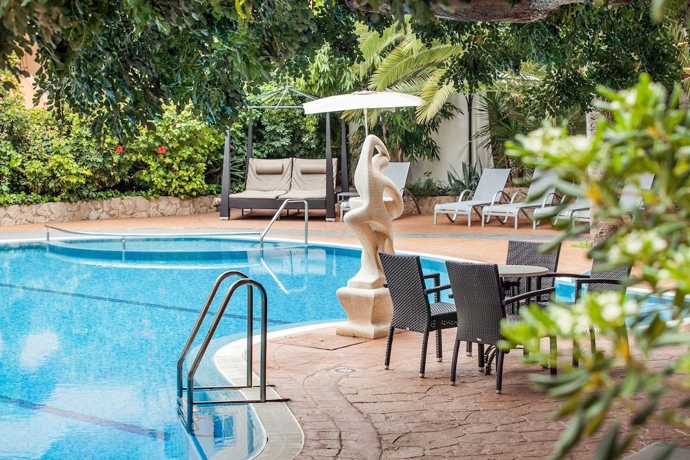 Hotel Morlans Garden - Image 1
