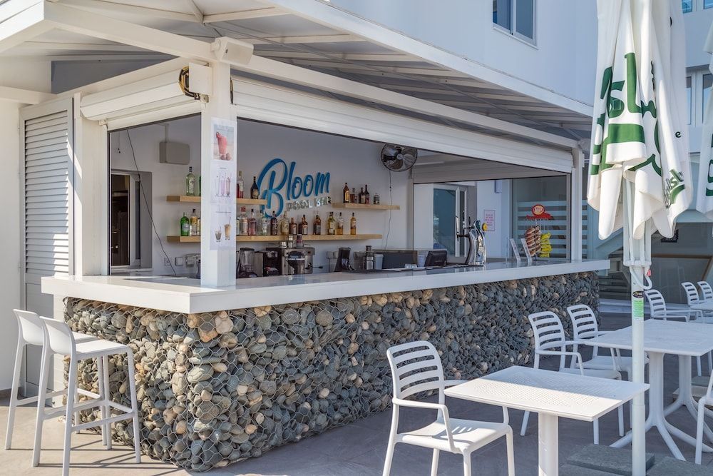 Protaras Plaza Hotel - Image 2