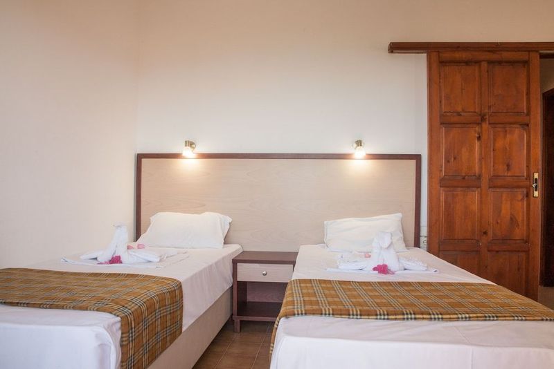 Ekavi Apartments - Image 10