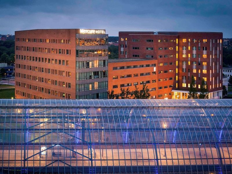Mercure Hotel Amsterdam Sloterdijk Station - Image 2
