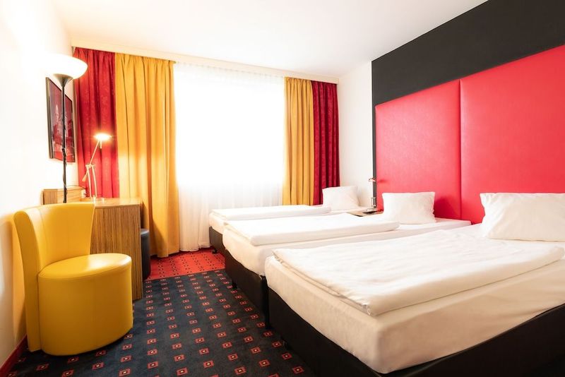 Senator Hotel Vienna - Image 3