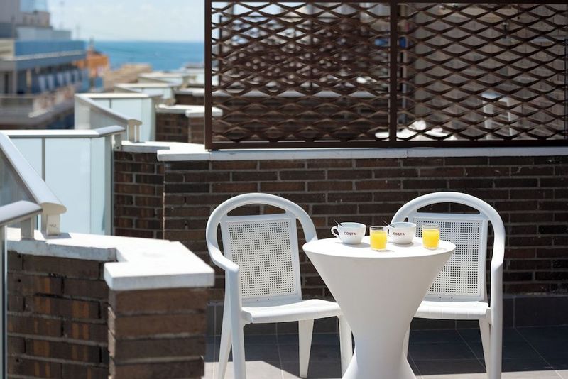 Estudios Benidorm - Image 9