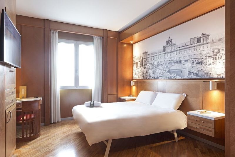 B&B Hotel Modena - Image 9
