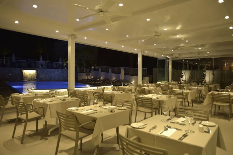 Sunrise Gardens Hotel - Image 10