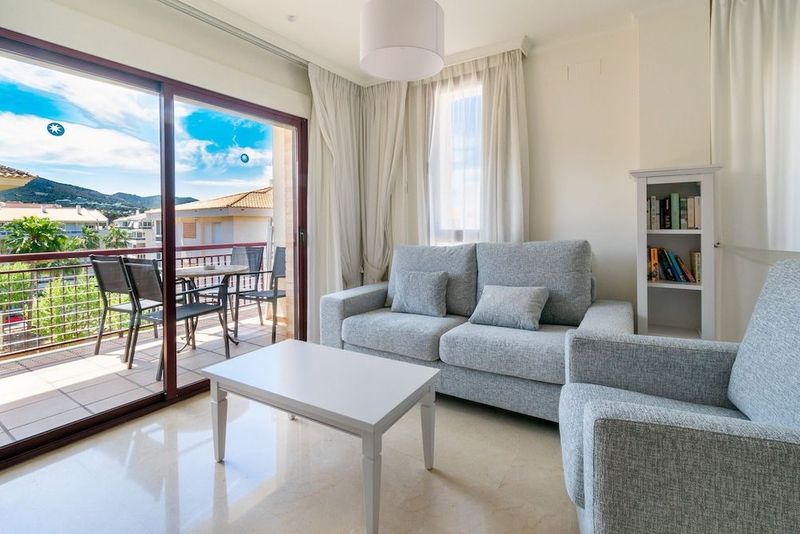 Albir Confort Avenida Apartamentos - Image 4