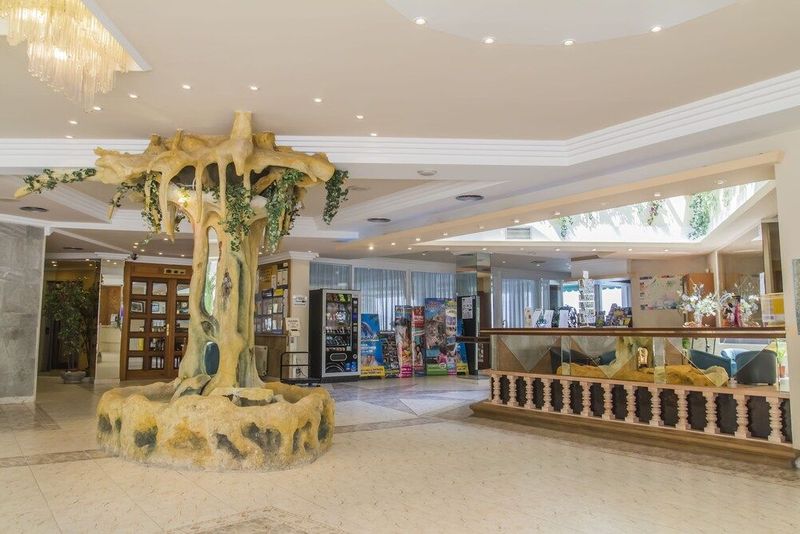 Hotel Benikaktus - Image 7
