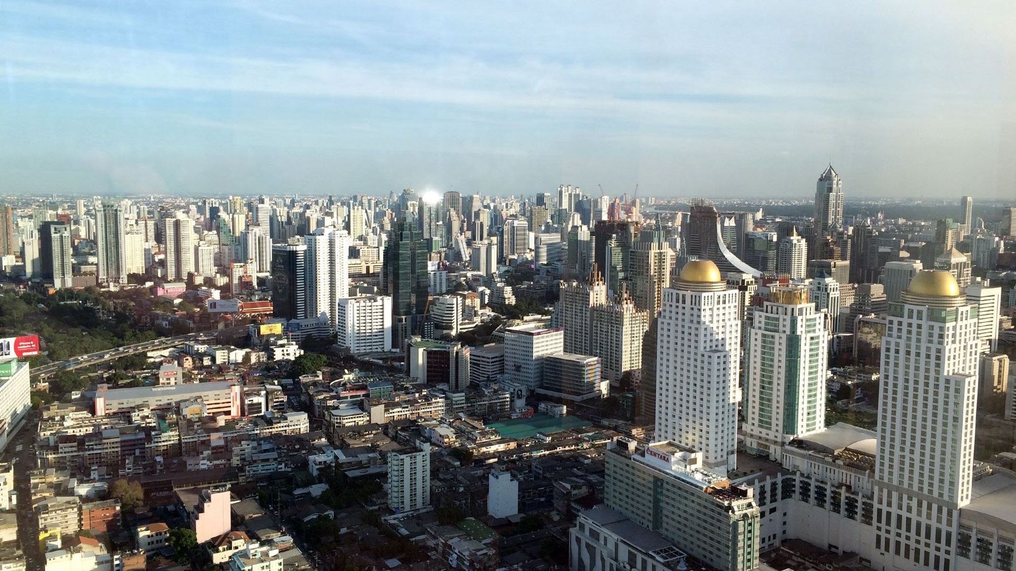 Udsigt over hovedstaden Bangkok i Thailand