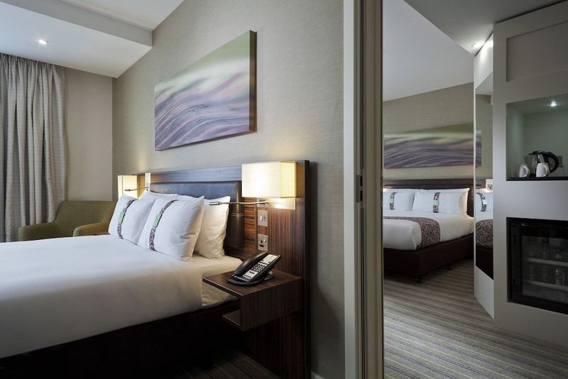 Holiday Inn London - Whitechapel - Image 9