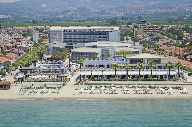 Palm Wings Beach Resort Kusadasi - Image 5