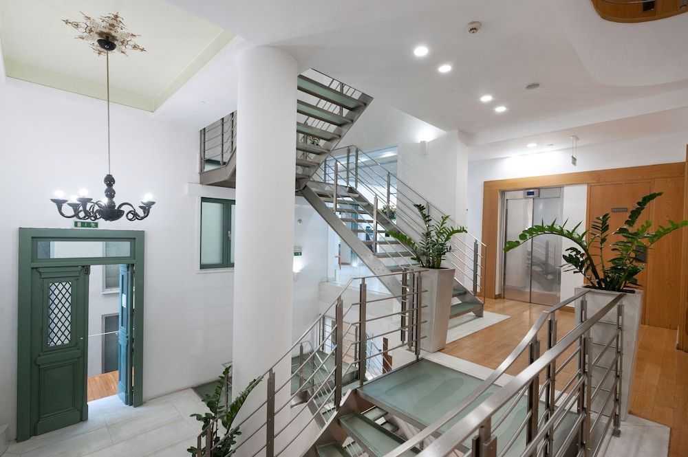 Eridanus Hotel - Image 4