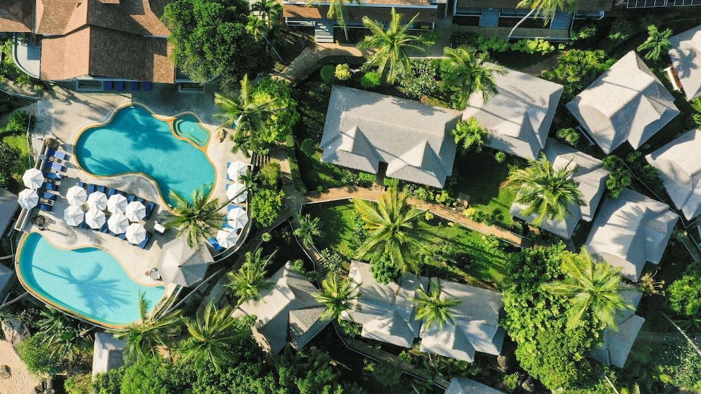 Coral Cliff Beach Resort - Image 8