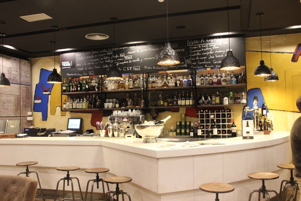 Hotel Regente Aragon - Image 6