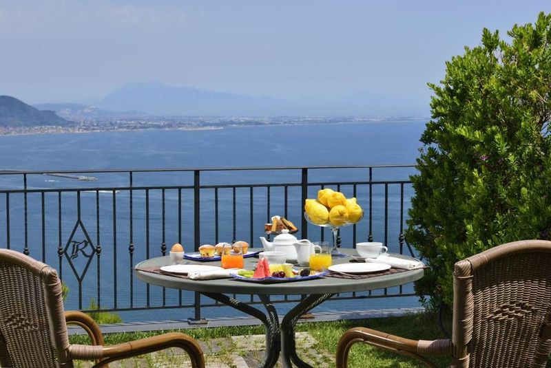 Relais Paradiso - Image 1