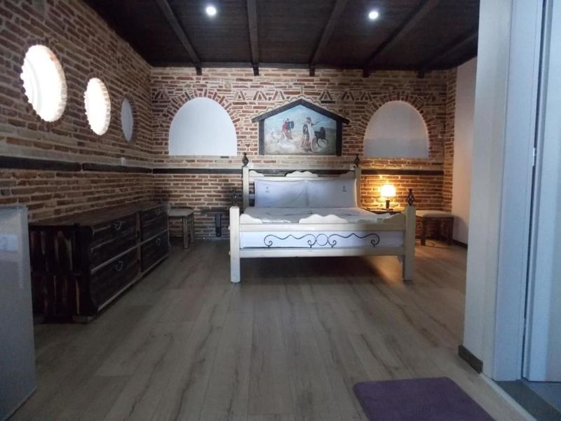 Sunset Suites - Image 2