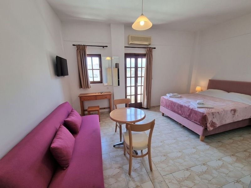 Arhodiko Hotel - Image 8