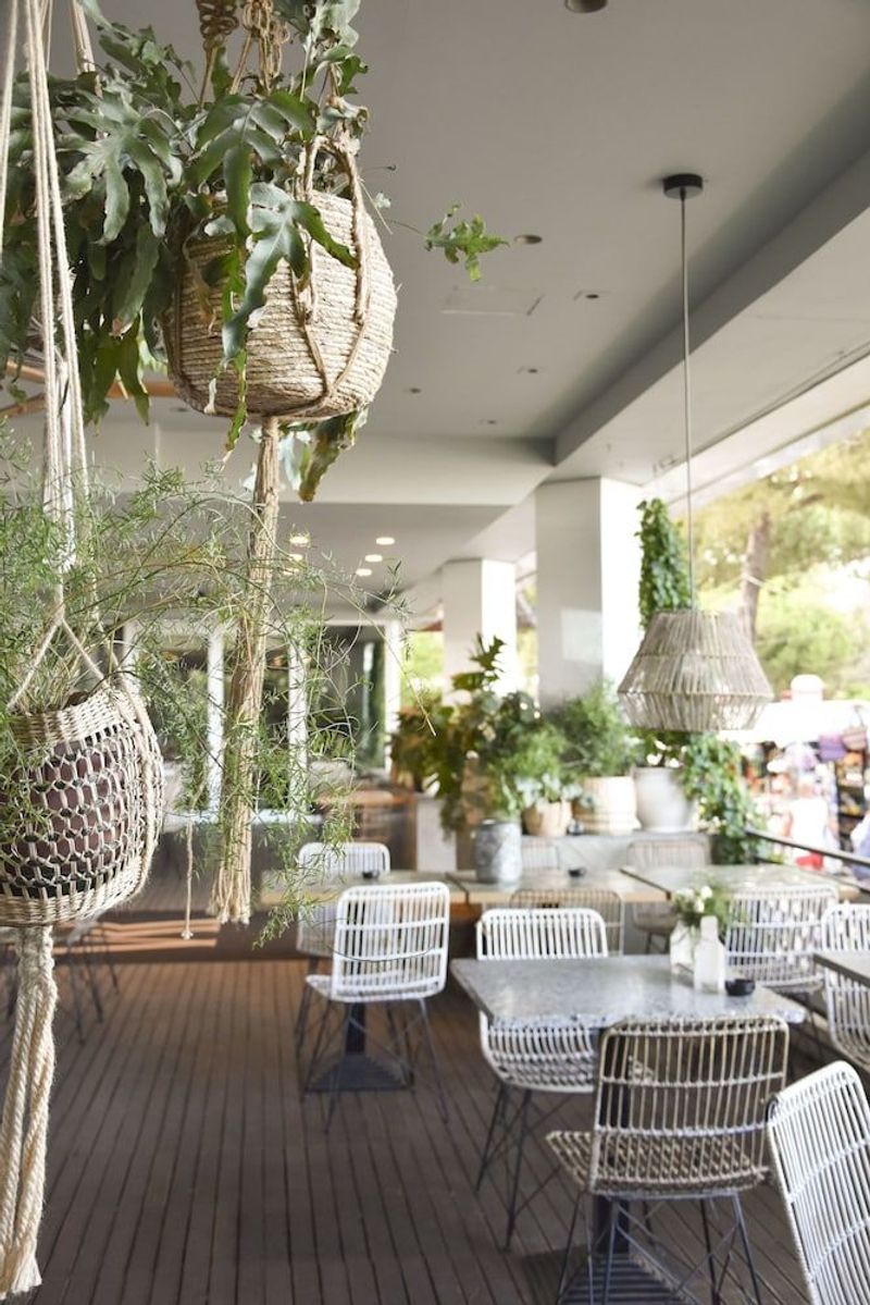 Villa Rosa Riviera - Image 2