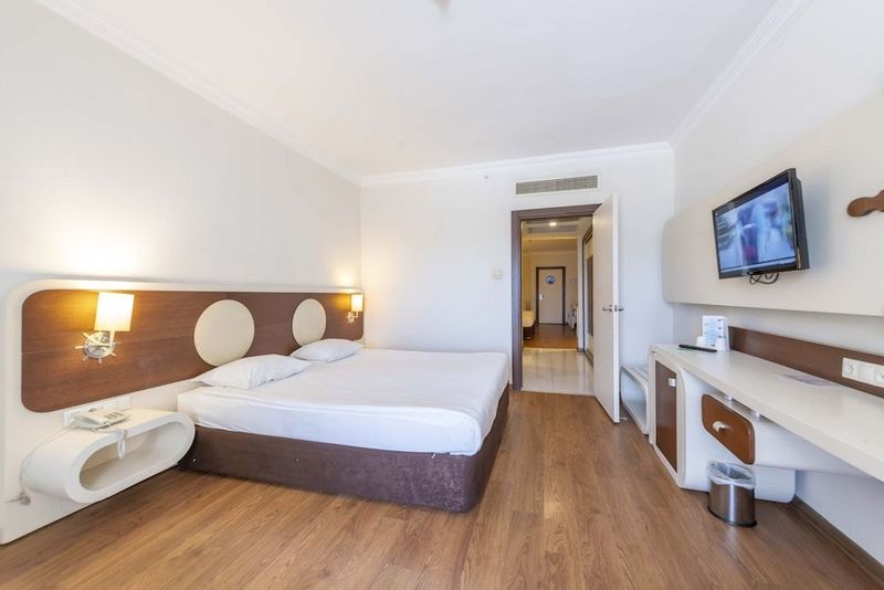 Transatlantik Hotel & Spa - Image 2