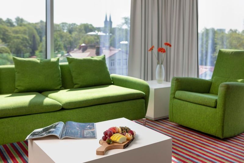 Park Inn by Radisson Meriton Conference & Spa Hotel Tallinn - Image 4