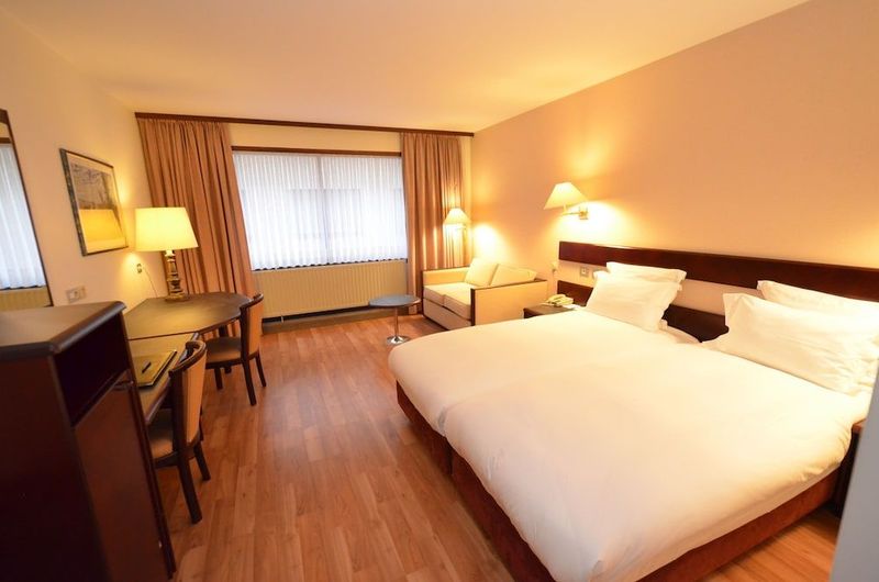 Bedford Hotel & Congress Centre - Image 7