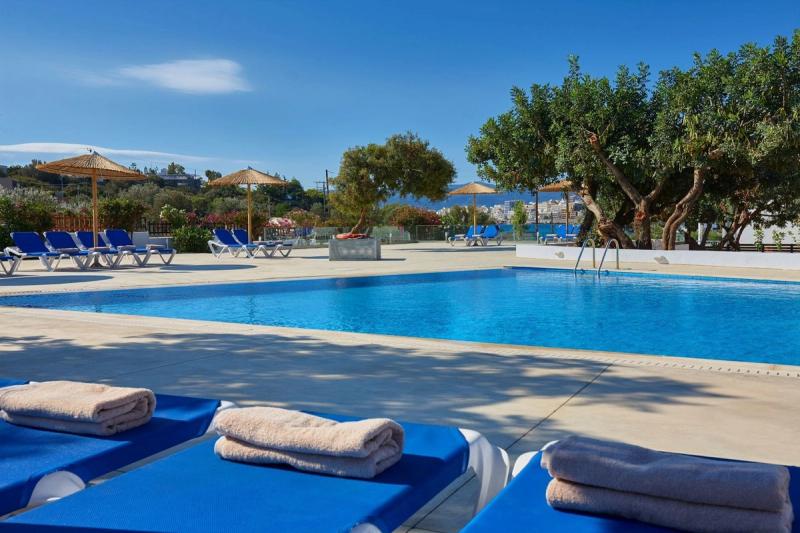 Vasia Ormos Hotel - Image 2