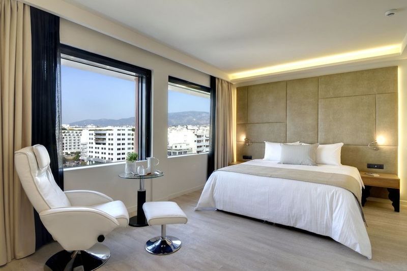 Athens Avenue Hotel - Image 2
