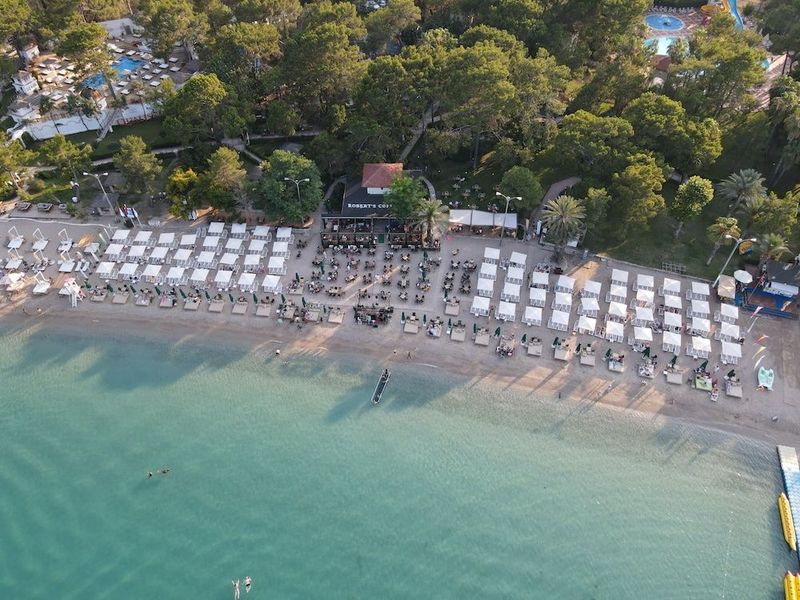 Meder Resort Hotel - Image 5