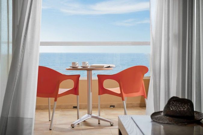 Nyt en ferie med hele familien på Elba Carlota Beach & Convention Resort på Fuerteventura