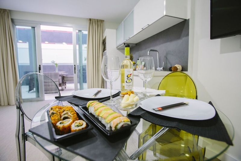 Valentina Beach Apartments & Suites - Image 4