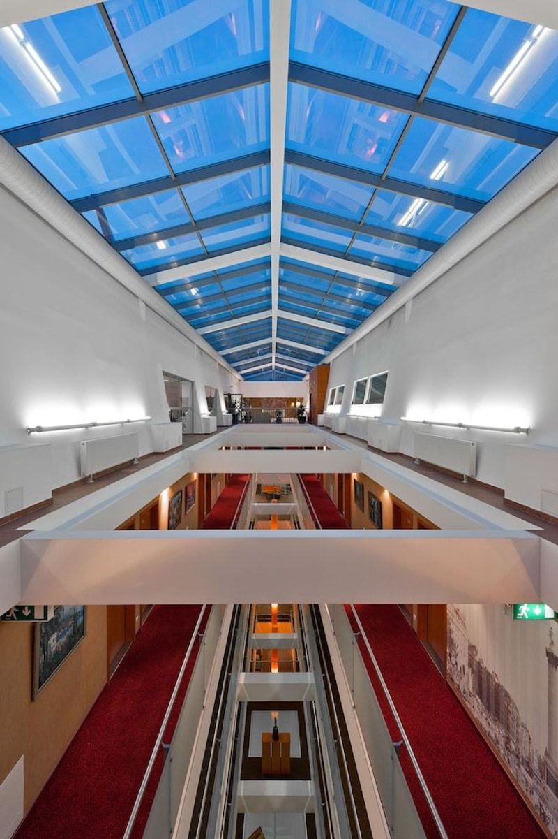Art City Inn - Image 10