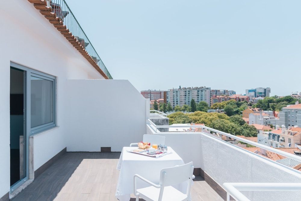 Amazonia Lisboa - Image 1