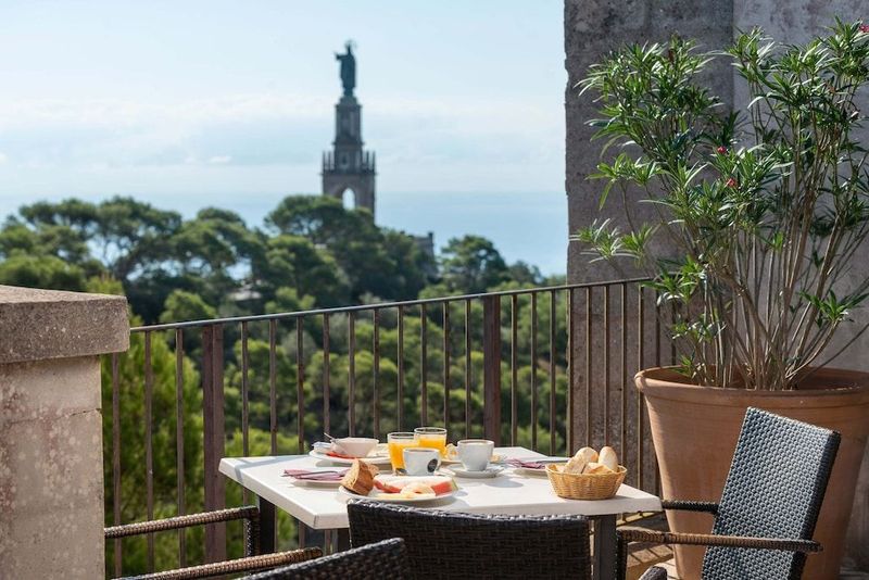 Sant Salvador Petit Hotel - Image 1
