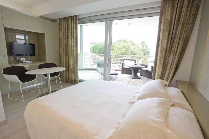 Hotel Premier & Suites - Premier Resort - Image 8