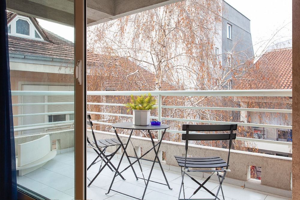 Urban Serviced Apartments - Image 6