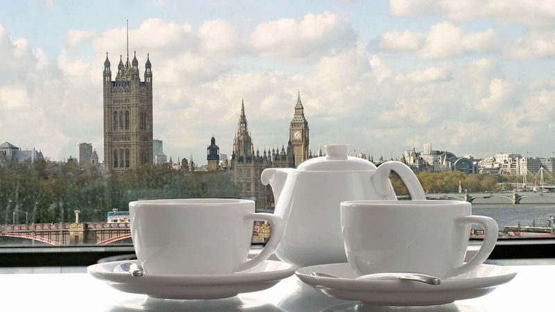 Park Plaza London Riverbank - Image 1