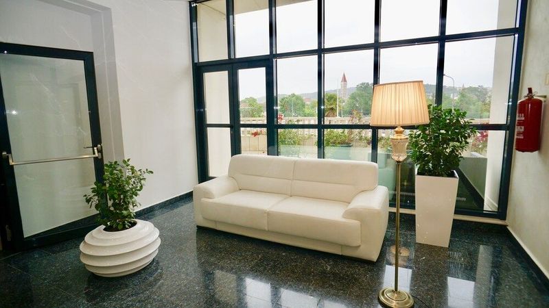 Aparthotel Bellevue - Image 9