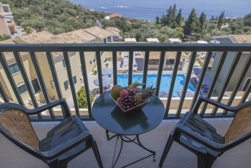 Corfu Aquamarine Hotel - Image 3
