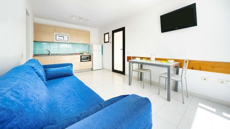 Apartamentos Roslara - Image 5