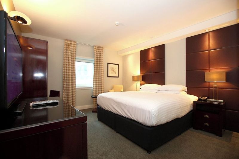 Stamford Bridge Hotel London - Image 6