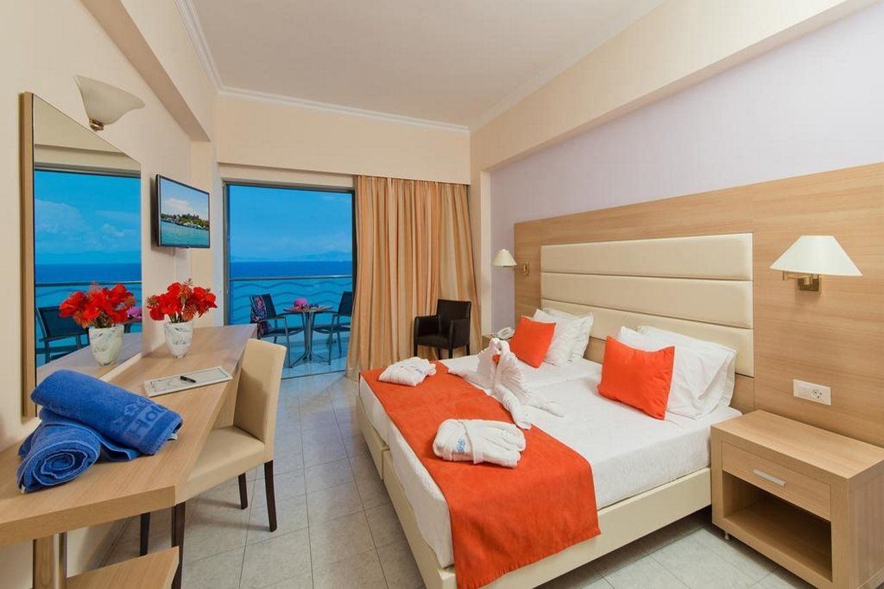 Belair Beach Hotel - Image 8