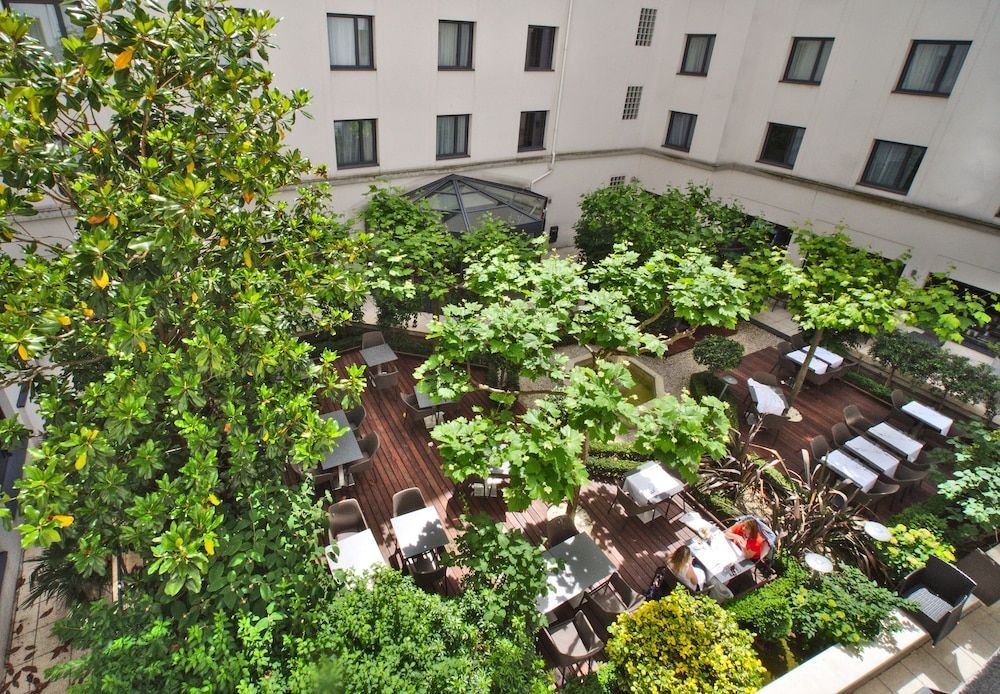 Mercure Paris Gare Montparnasse TGV - Image 2