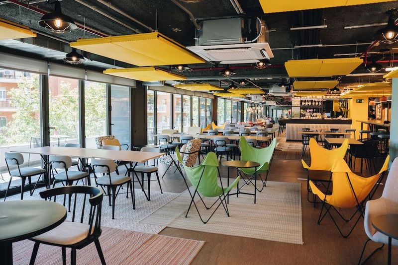 Moxy Barcelona - Image 10